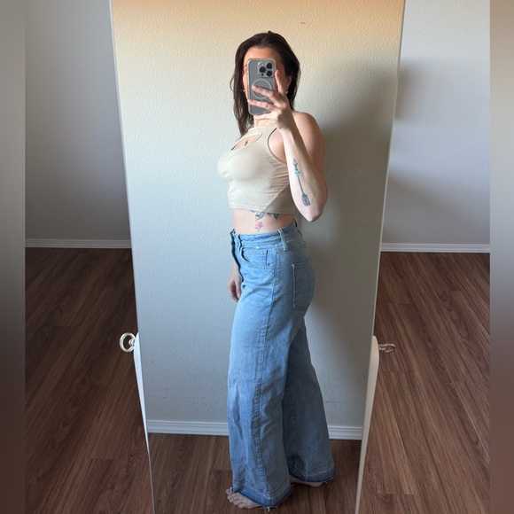 Universal Thread Wide Leg Jeans - Picture 5 of 6